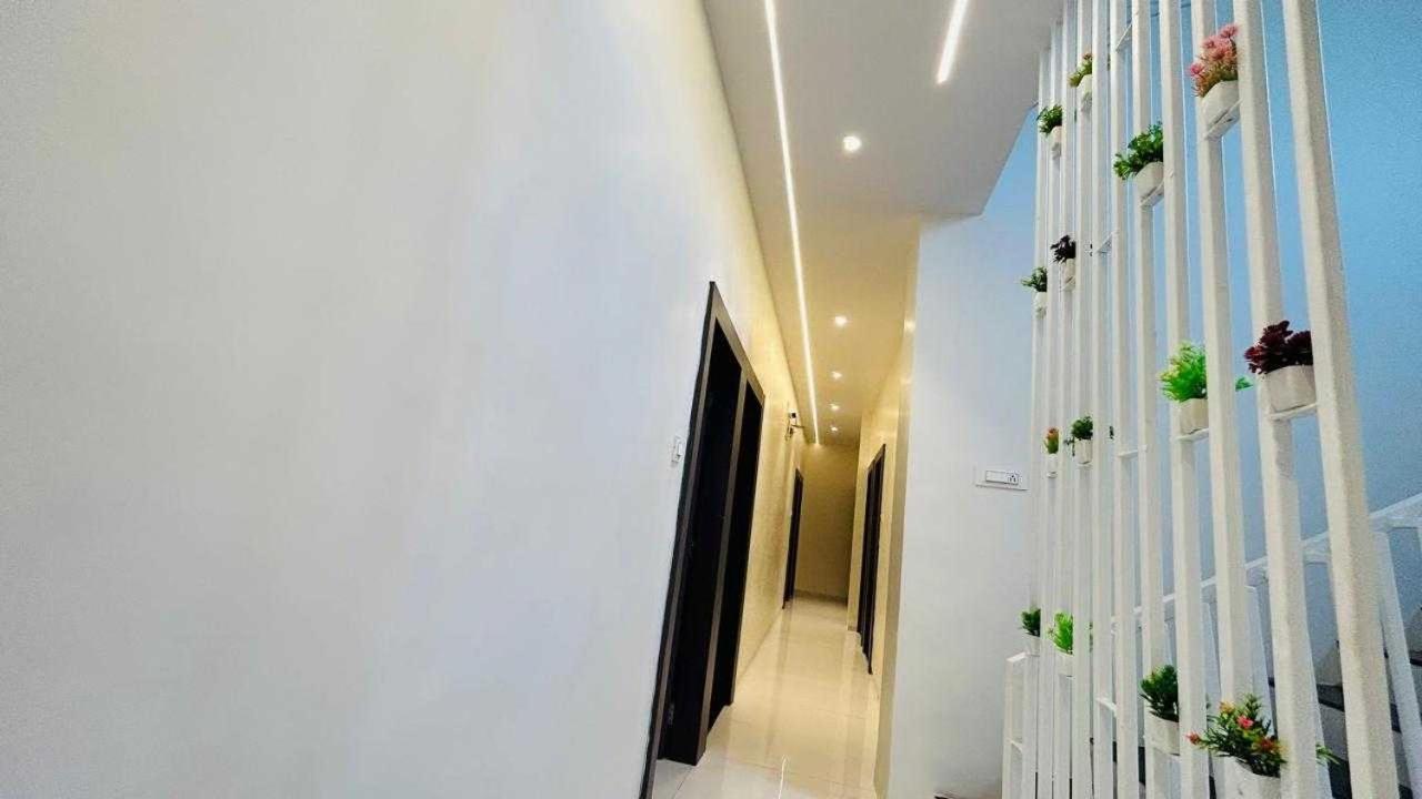 Oyo Hotel Elite Chandrapur Экстерьер фото